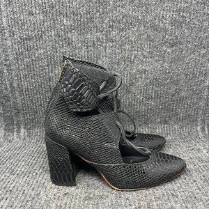 FreeBird by Steven Joyce Black Snakeskin Leather Lace Up Heeled Bootie Women’s 9